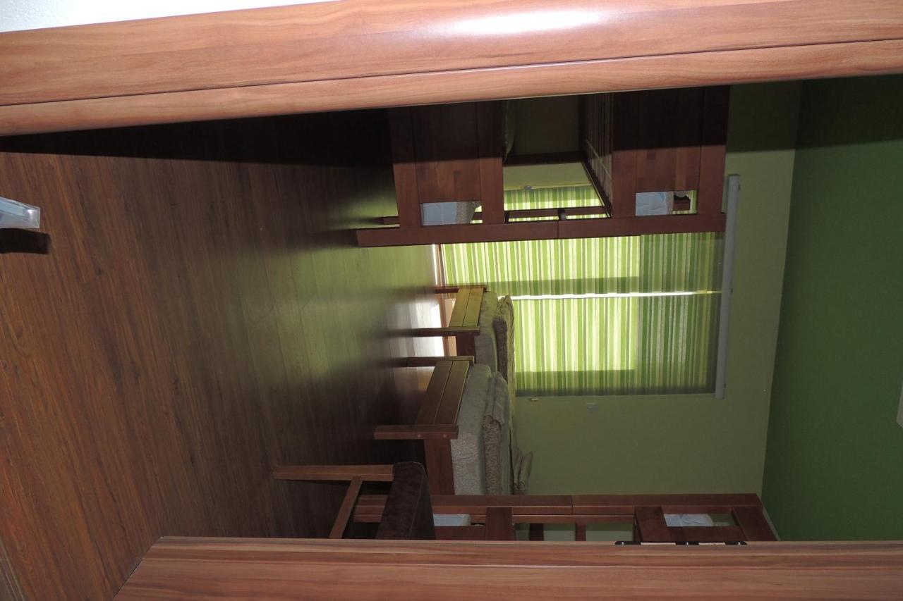 Hostel Villa Popovic Travnik Kültér fotó
